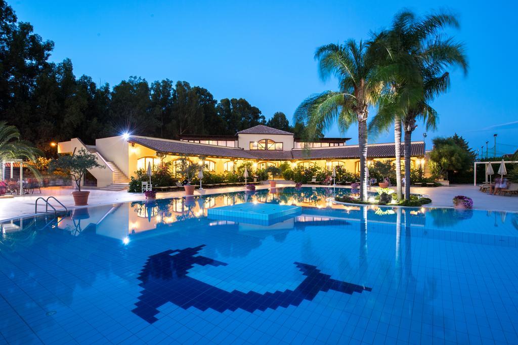 Vascellero Club Resort Cariati Eksteriør billede
