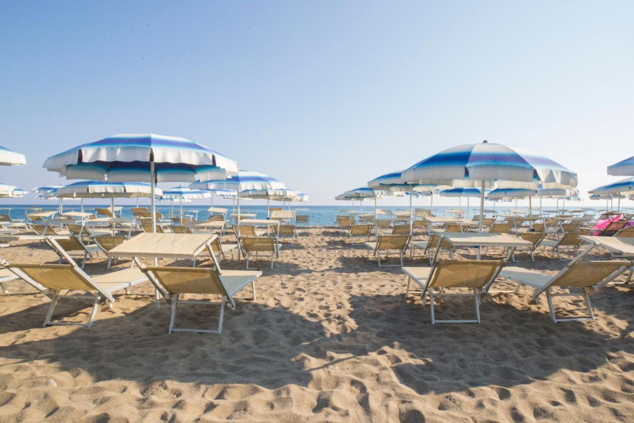 Vascellero Club Resort Cariati Eksteriør billede